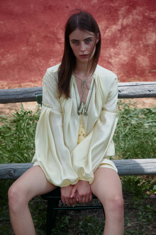 ЖОВТА СОРОЧКА "НІЧНА ВАРТА"