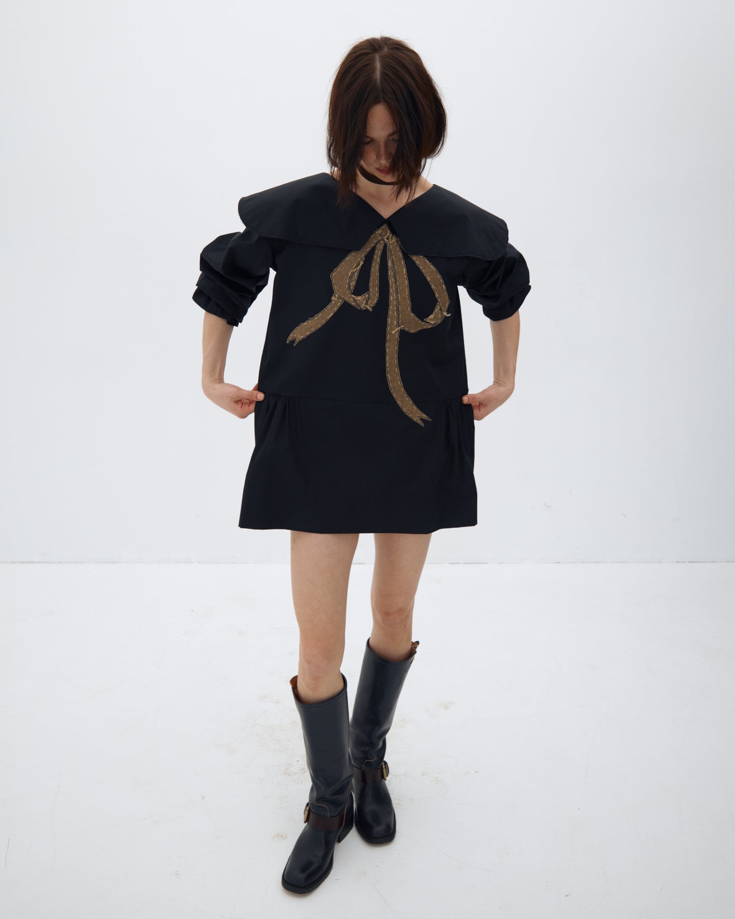 СУКНЯ МІШЕЛЬ