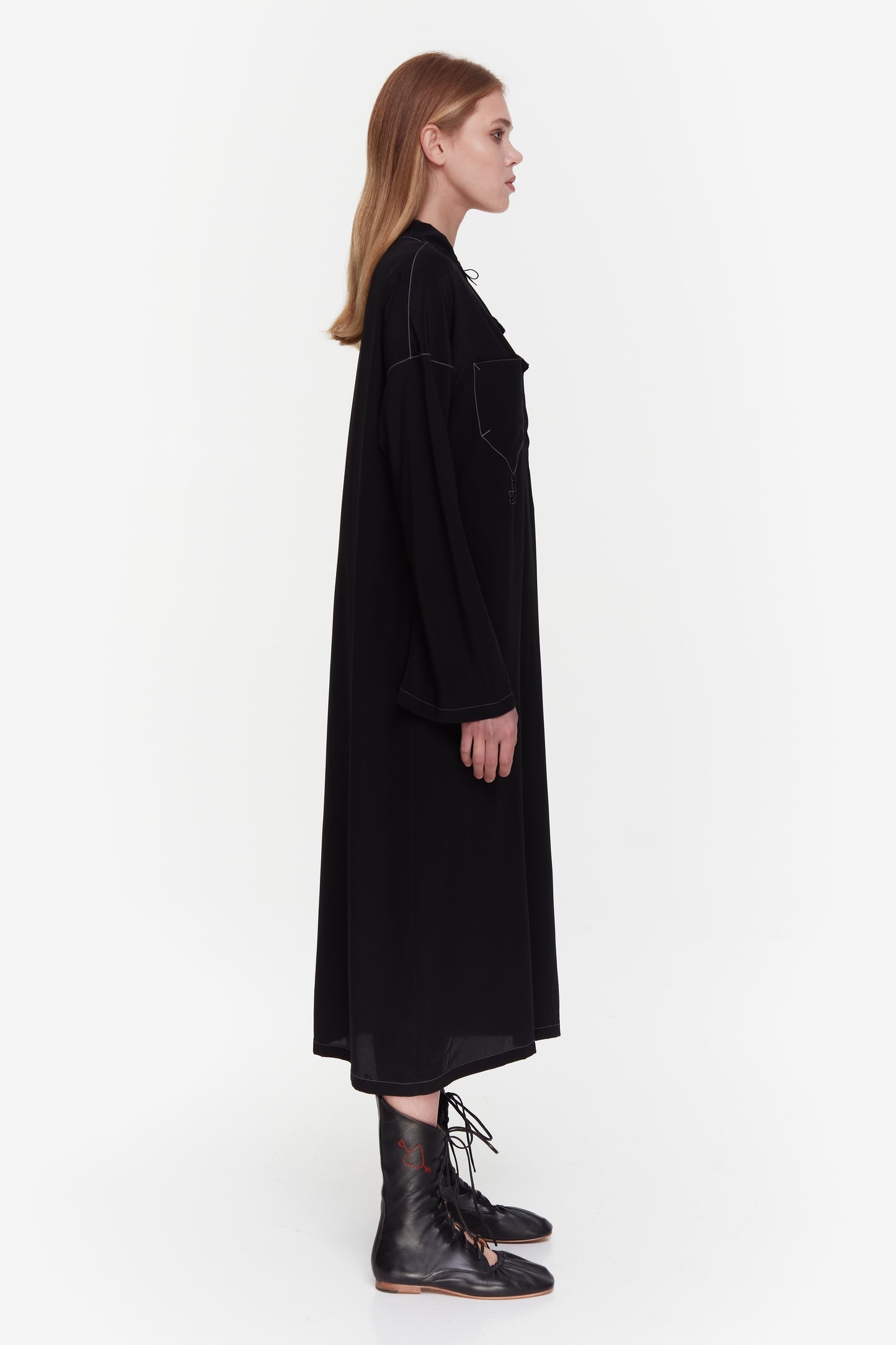 СУКНЯ ГВІНЕТ