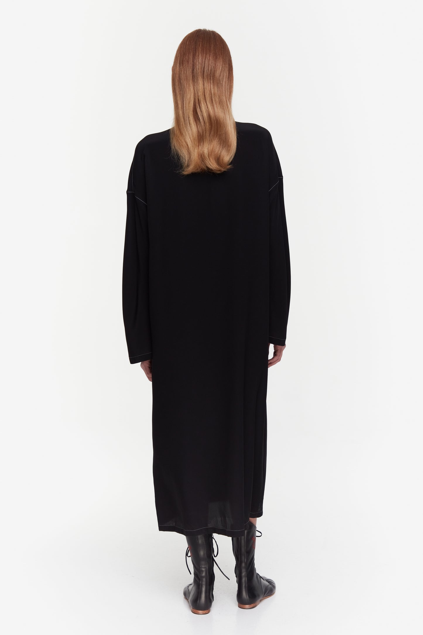 СУКНЯ ГВІНЕТ