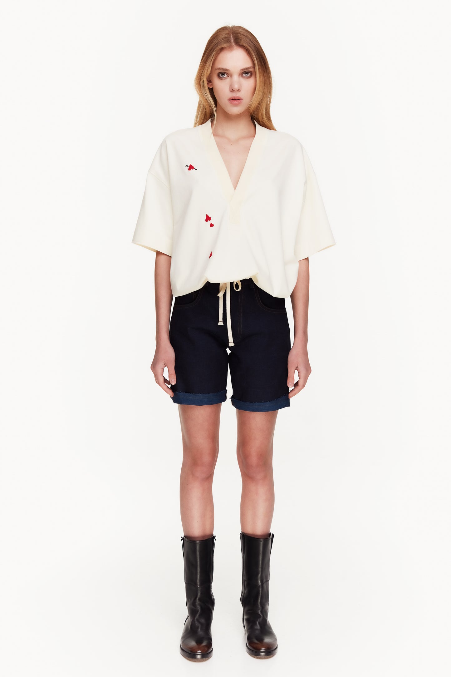 ФУТБОЛКА З СЕРЦЯМИ