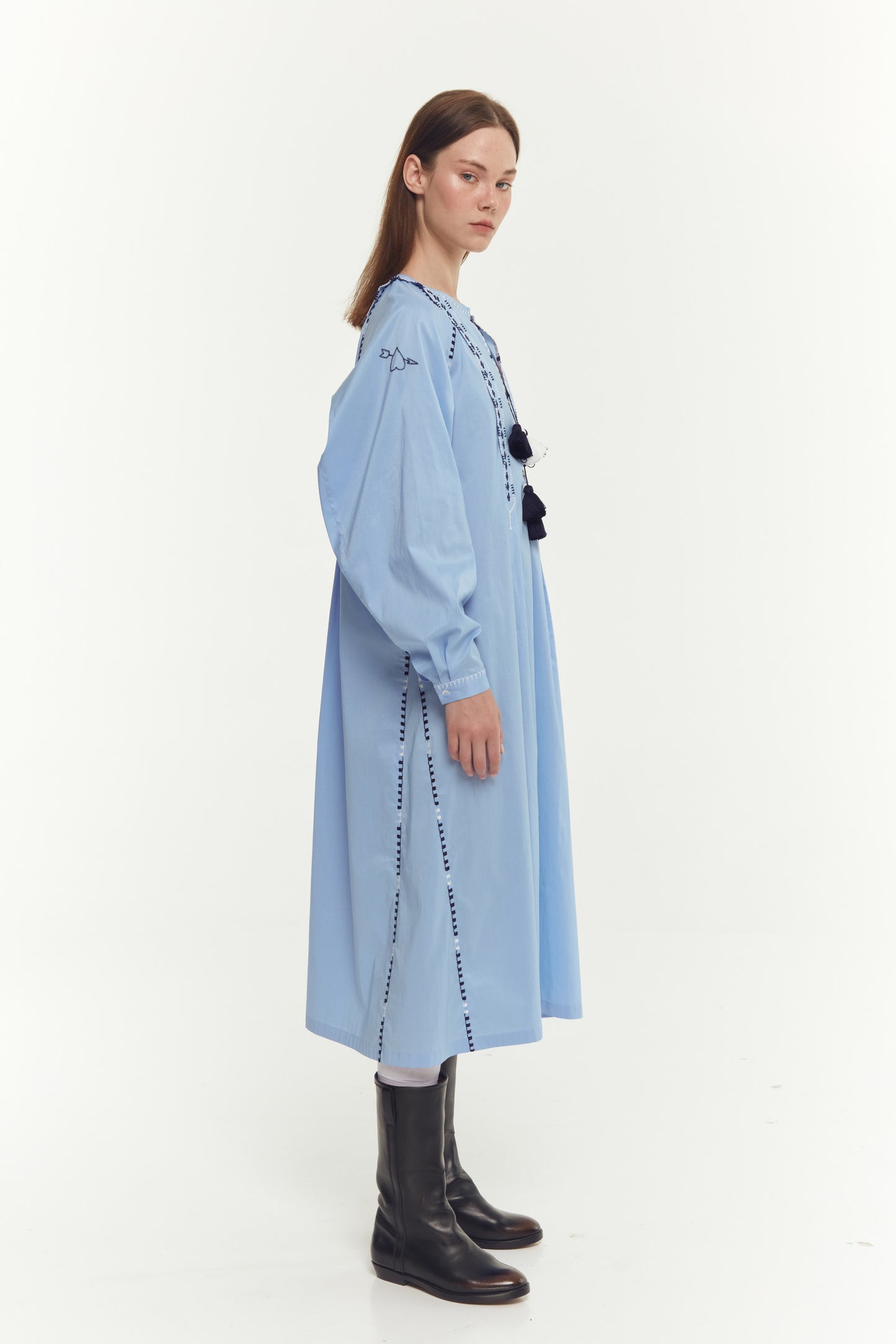 СУКНЯ НІКОЛЬ