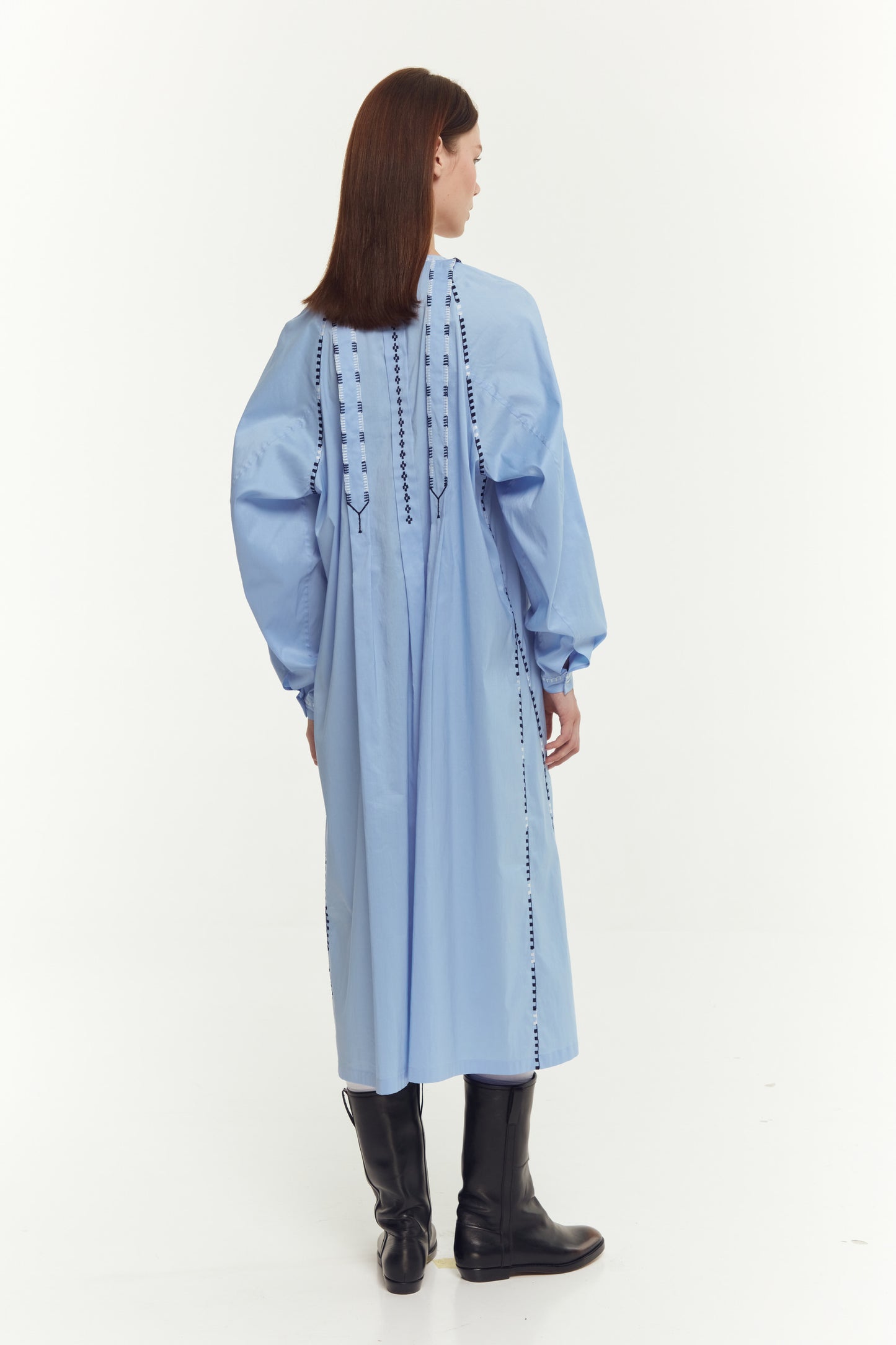 СУКНЯ НІКОЛЬ